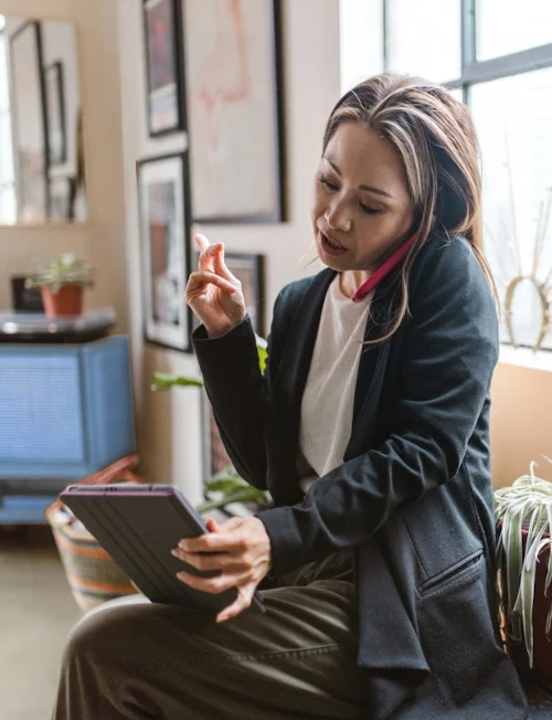 Woman talking on the phone